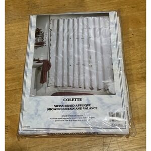 Vtg Swiss‎ Braid Appliqué Fabric Shower Curtain Valance Colette 72x72" Eyelet